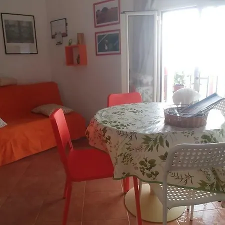 Semesterbostad Casa Rosilu